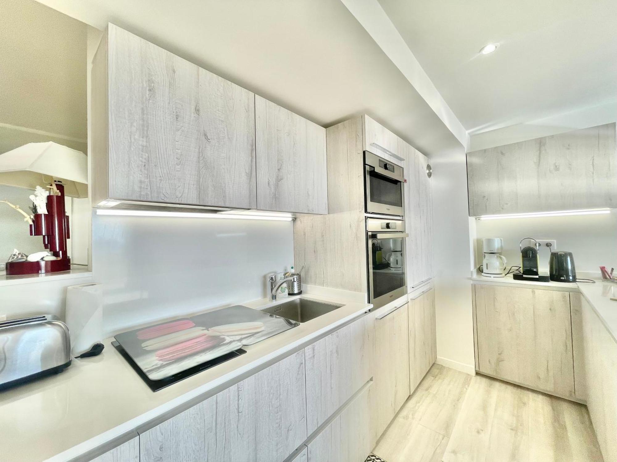 Vezelay, By Welcome To Cannes Exterior foto